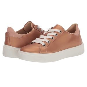 NWT ECCO - Women's Street Tray Luxury Sneaker 7.5 leather walking arch support